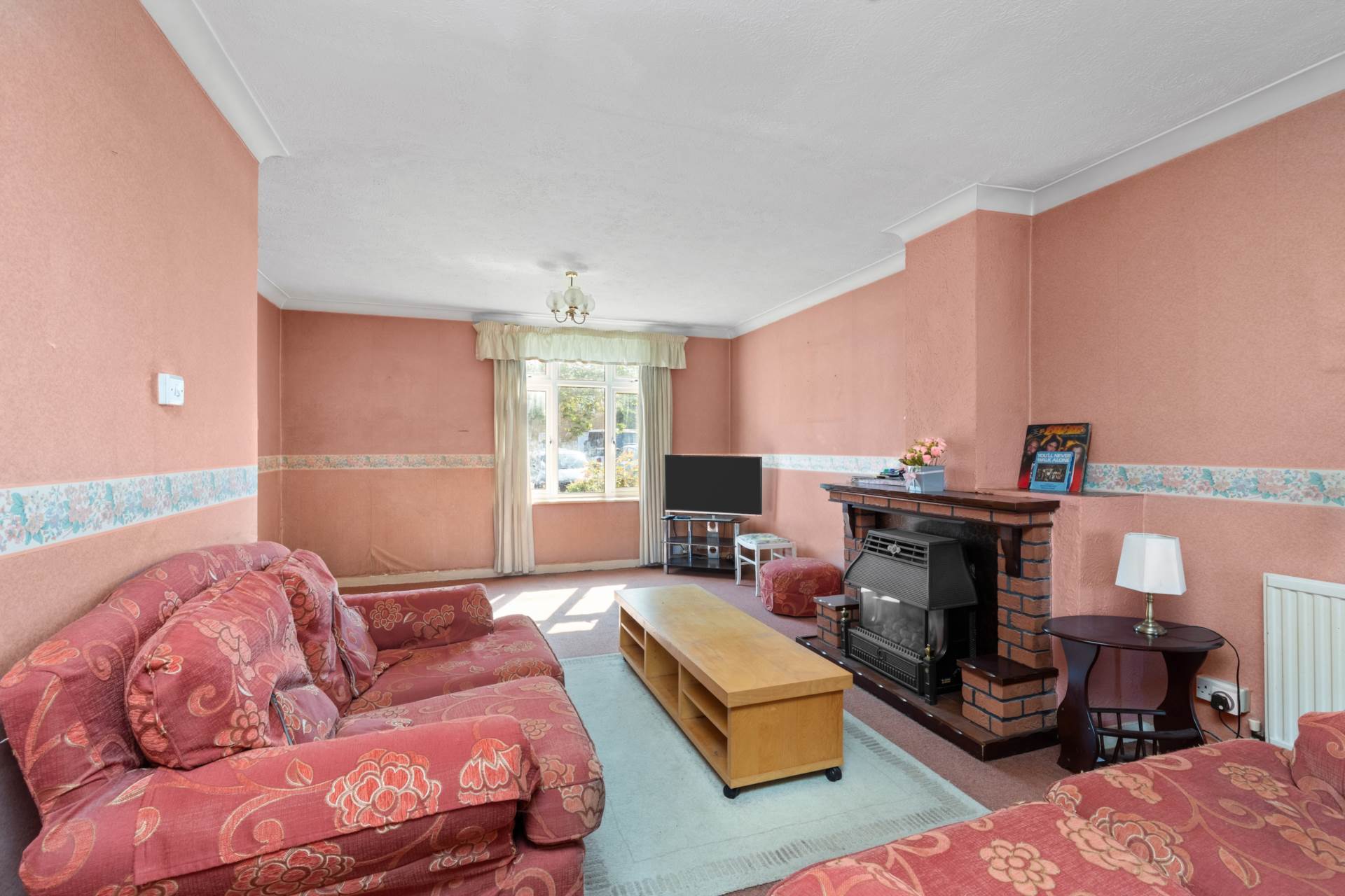 Montrose Close, Goring By Sea, Image 10