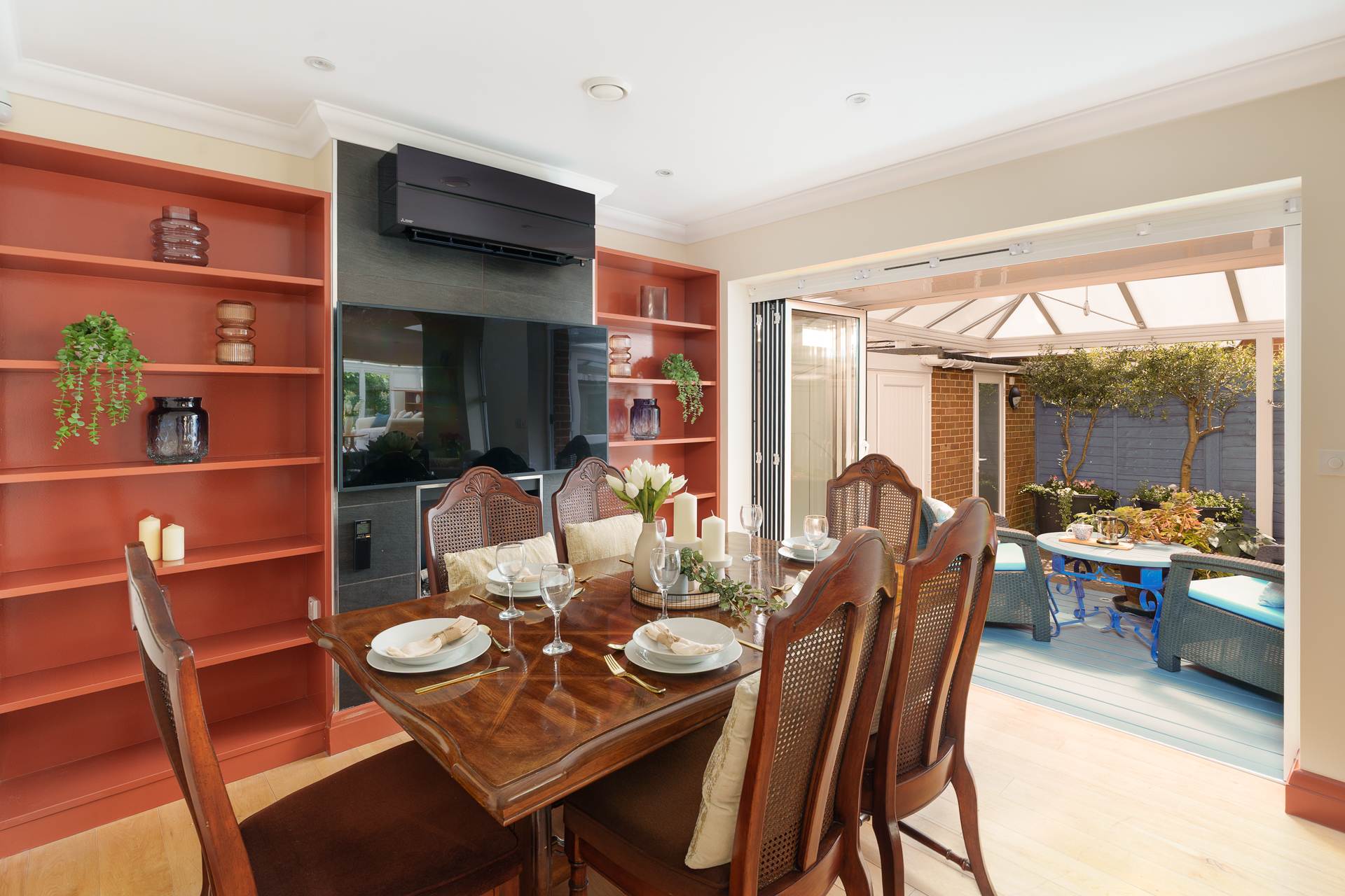 Alinora Crescent, Goring-By-Sea, Image 16