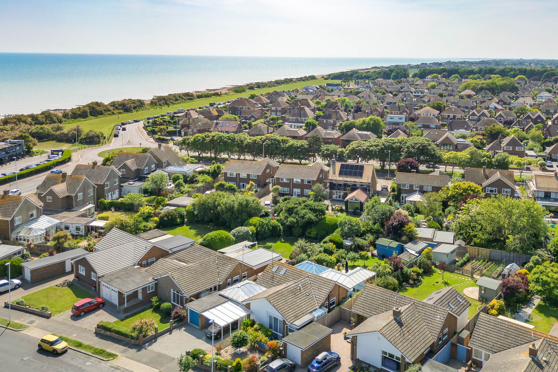 Alinora Crescent, Goring-By-Sea, Image 3
