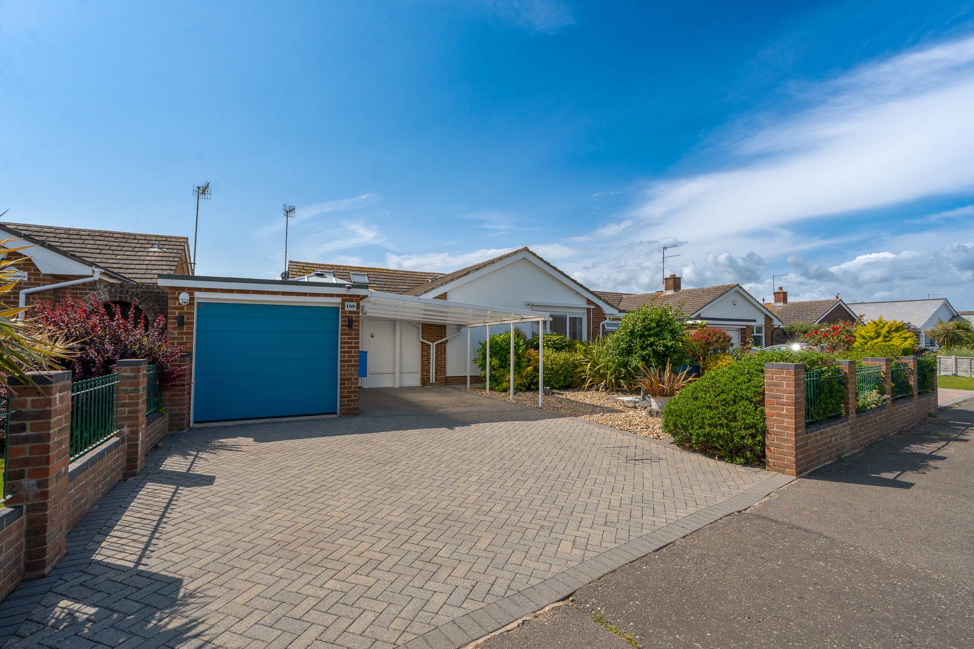 Alinora Crescent, Goring-By-Sea, Image 33