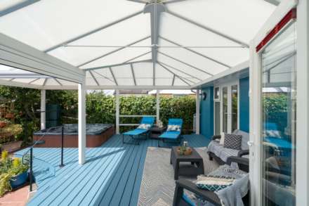 Alinora Crescent, Goring-By-Sea, Image 27