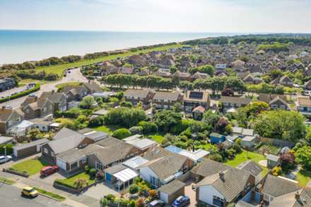 Alinora Crescent, Goring-By-Sea, Image 3