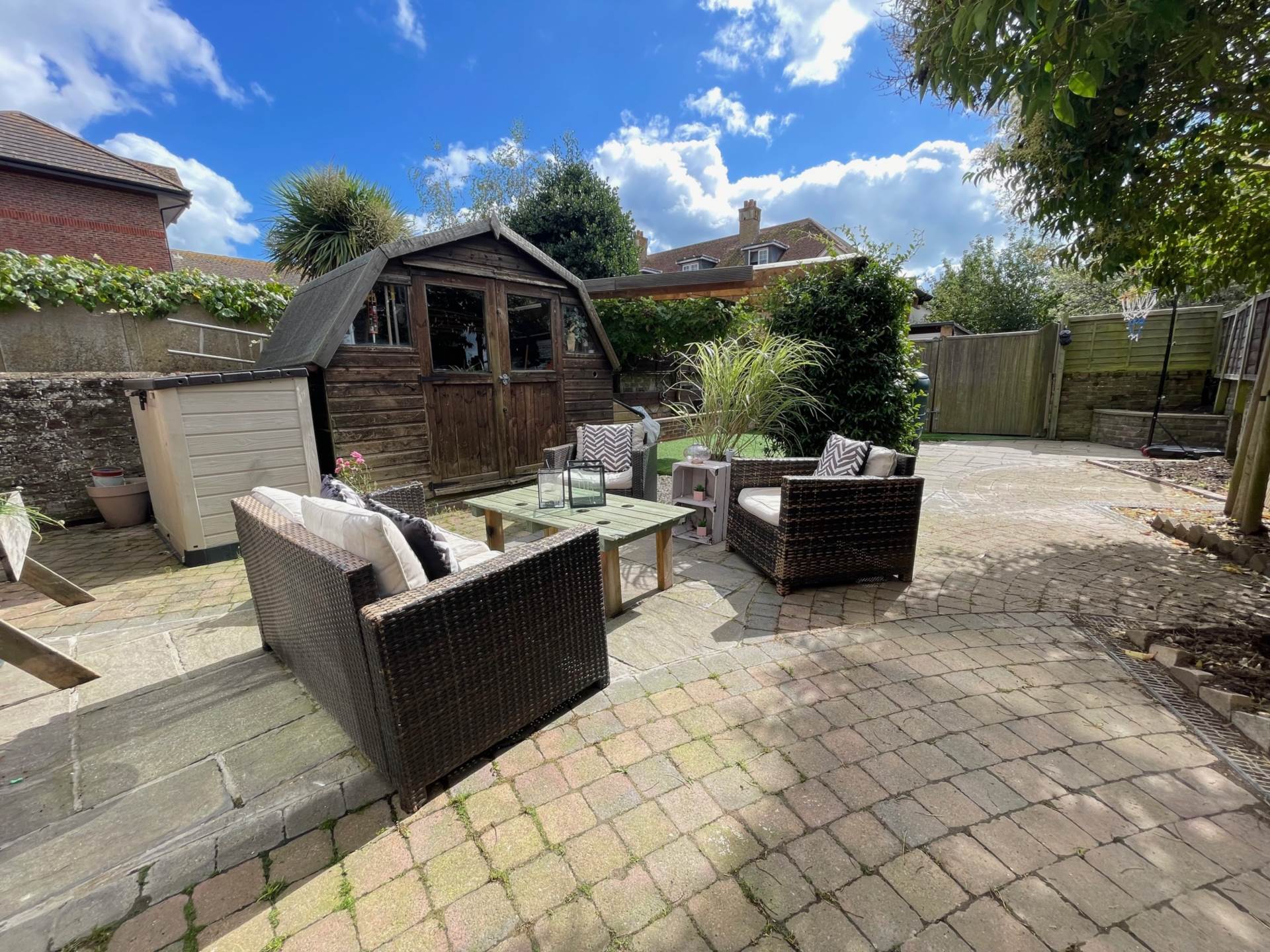 Salvington Road, Worthing, Image 16