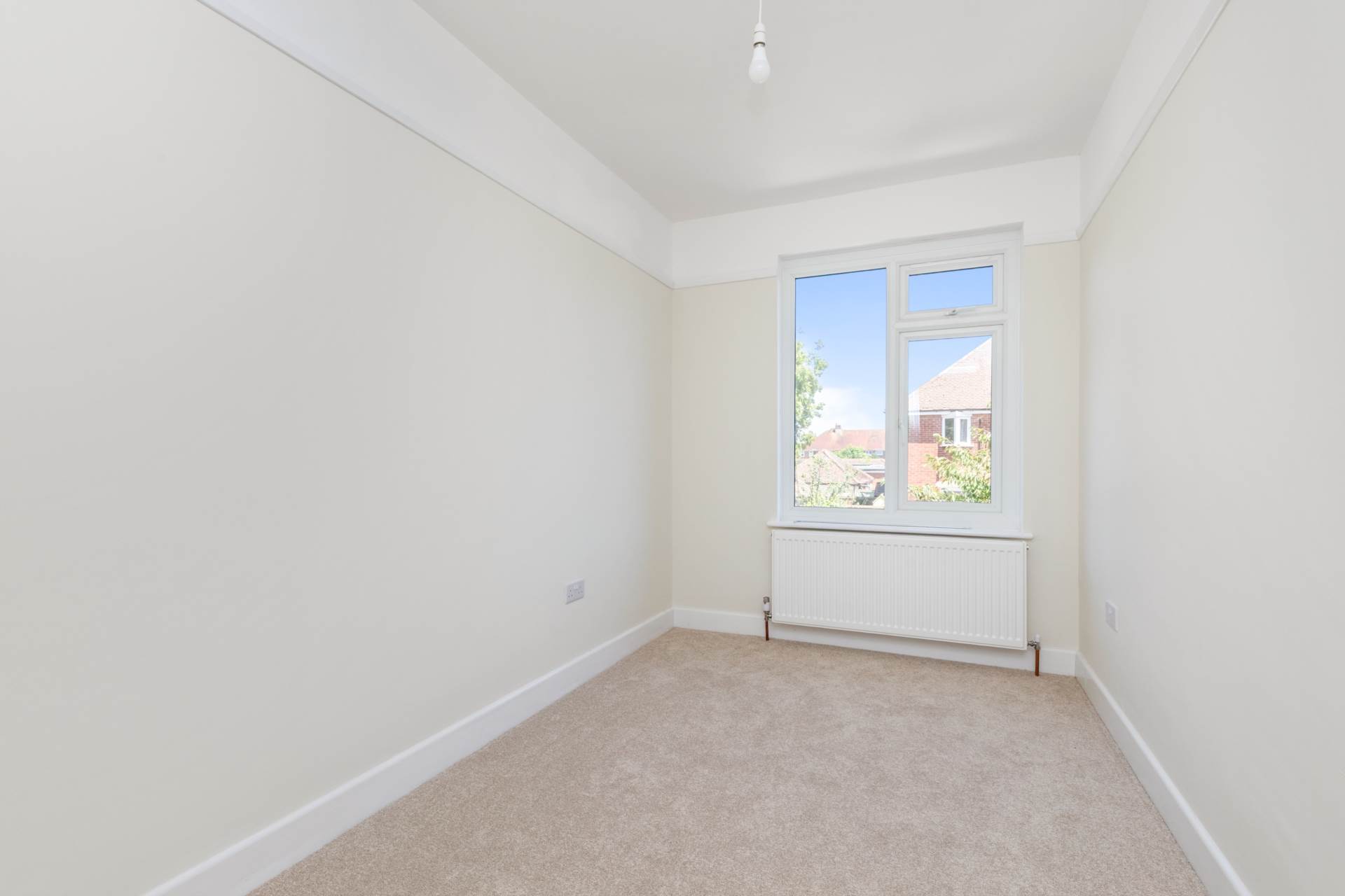 Bruce Avenue, Worthing, Image 20