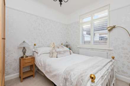 Walpole Avenue, Goring-By-Sea, Image 10