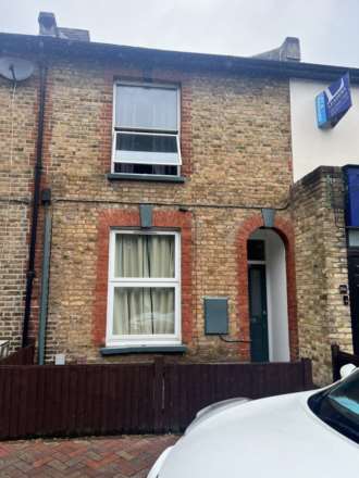 2 Bedroom Flat, Church Road, Bromley