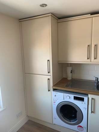 Crown Street, Brentwood, Image 10