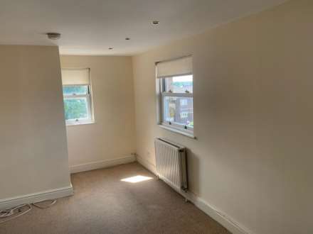Crown Street, Brentwood, Image 6