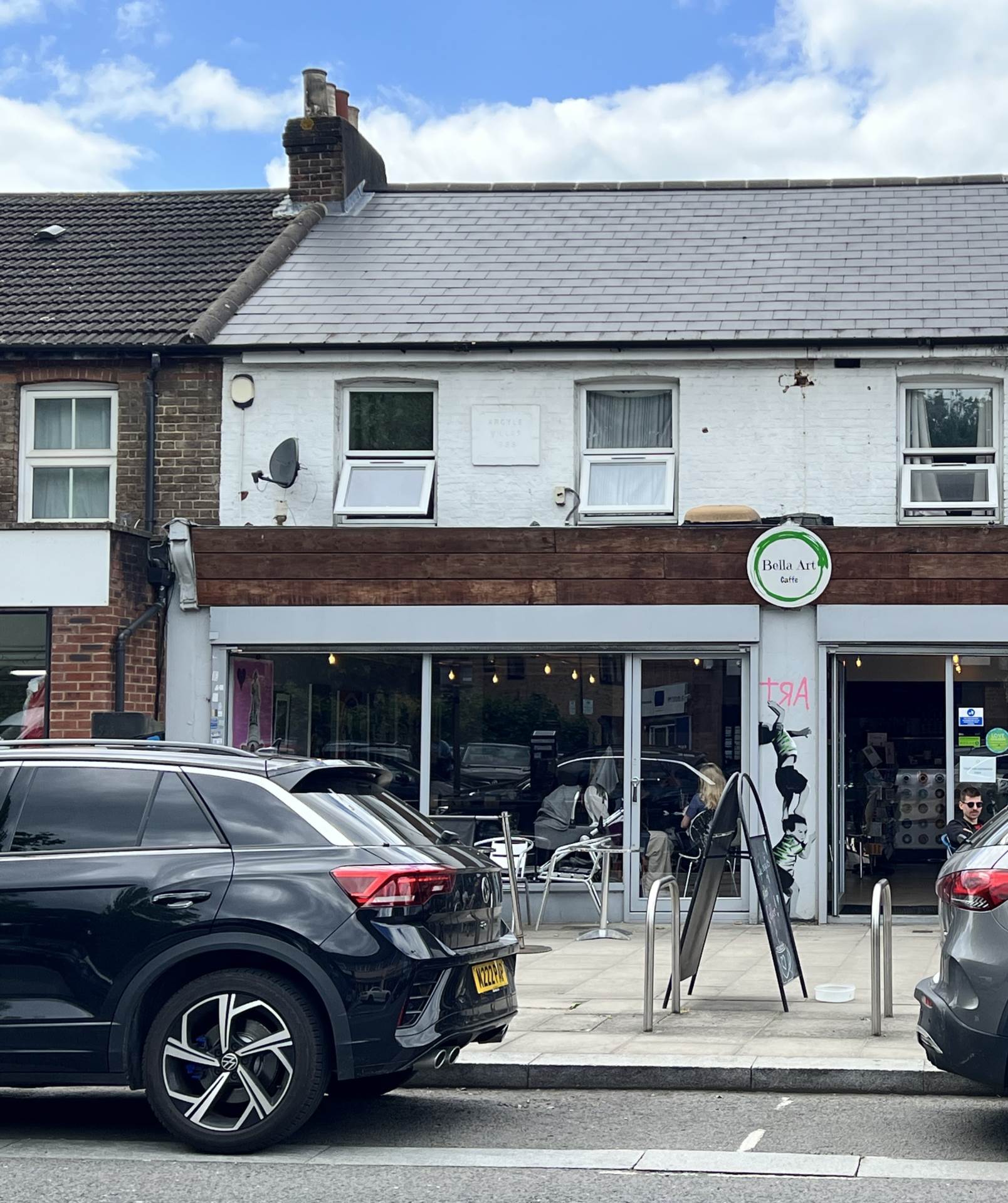 Brighton Road, Coulsdon, Image 1