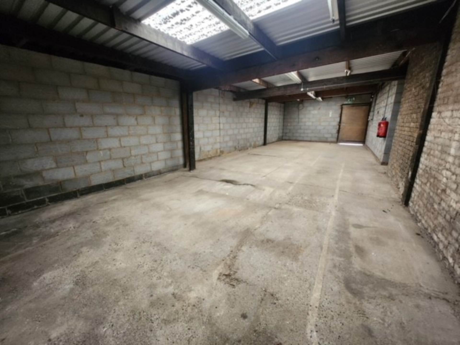 Whitehorse Road, Croydon, Image 2