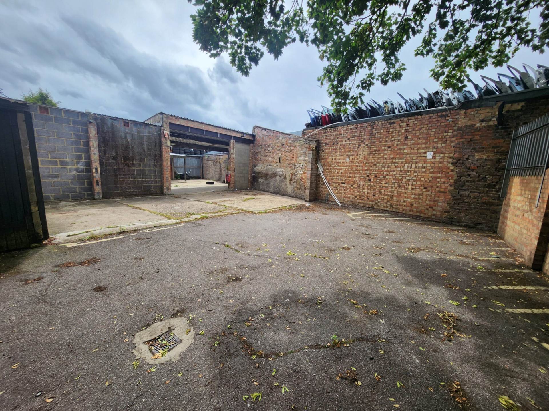 Whitehorse Road, Croydon, Image 4