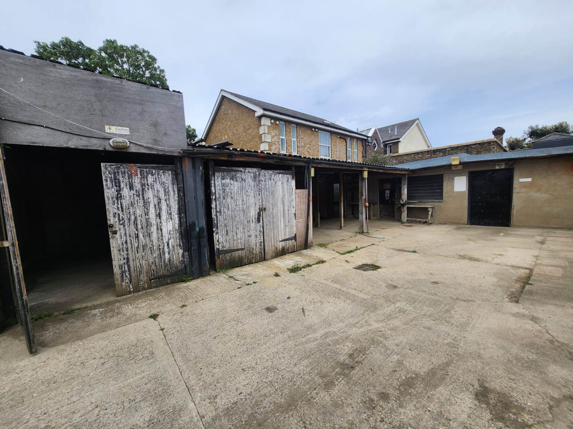 Whitehorse Road, Croydon, Image 6