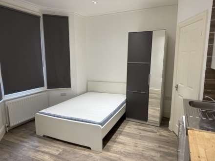 Studio, Oval Road, Croydon