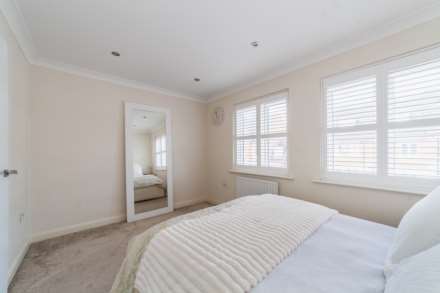 Moberly Way, Kenley, Image 2