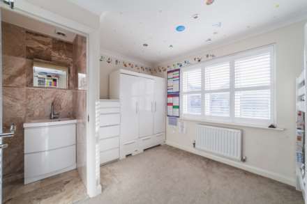 Moberly Way, Kenley, Image 4