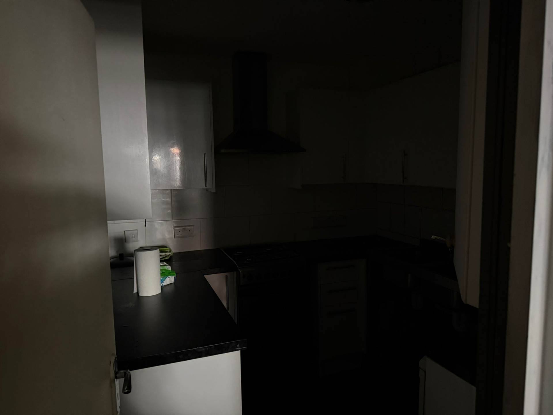84 Walton Road, East Molesey, Image 11