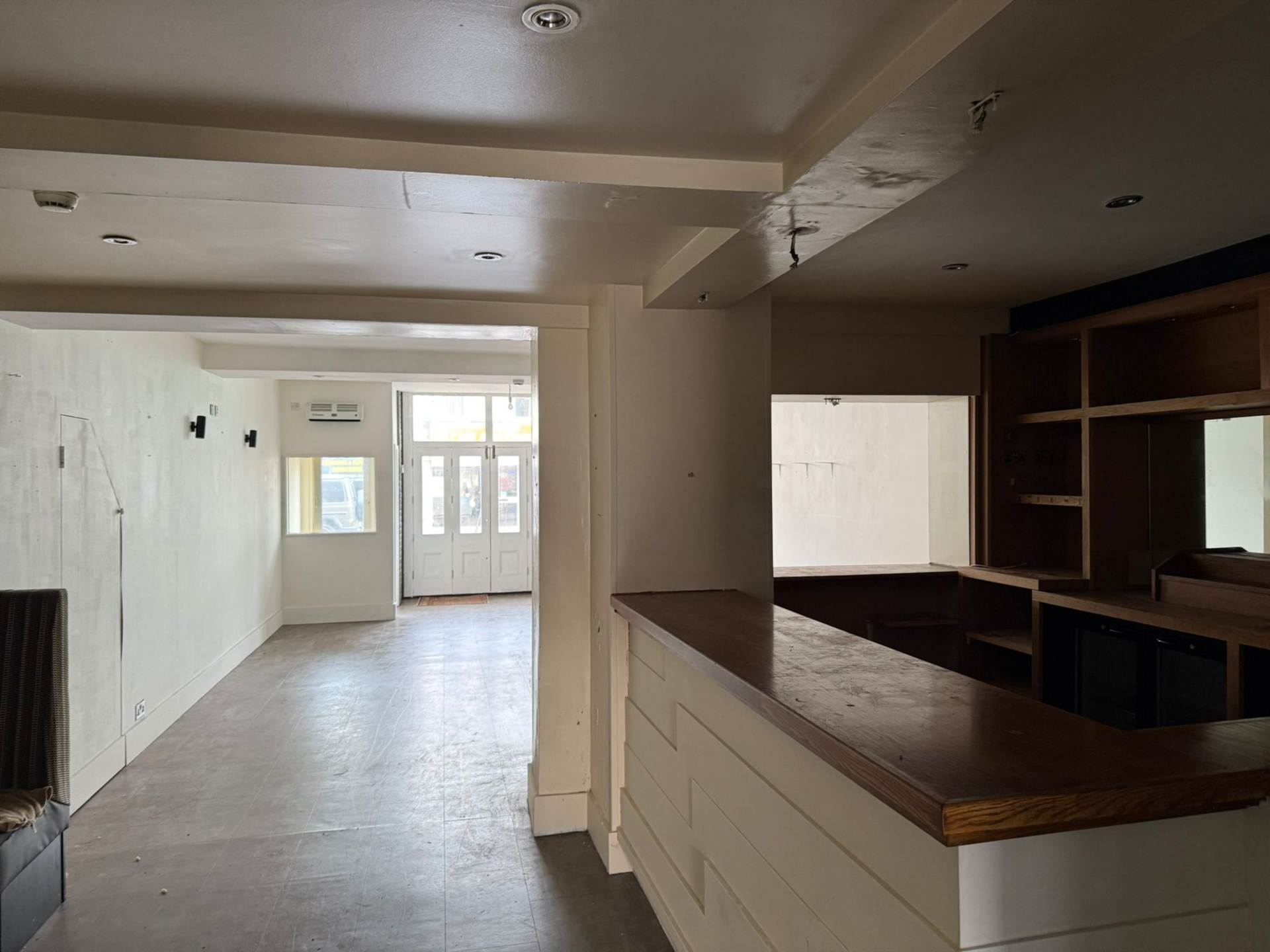 84 Walton Road, East Molesey, Image 3