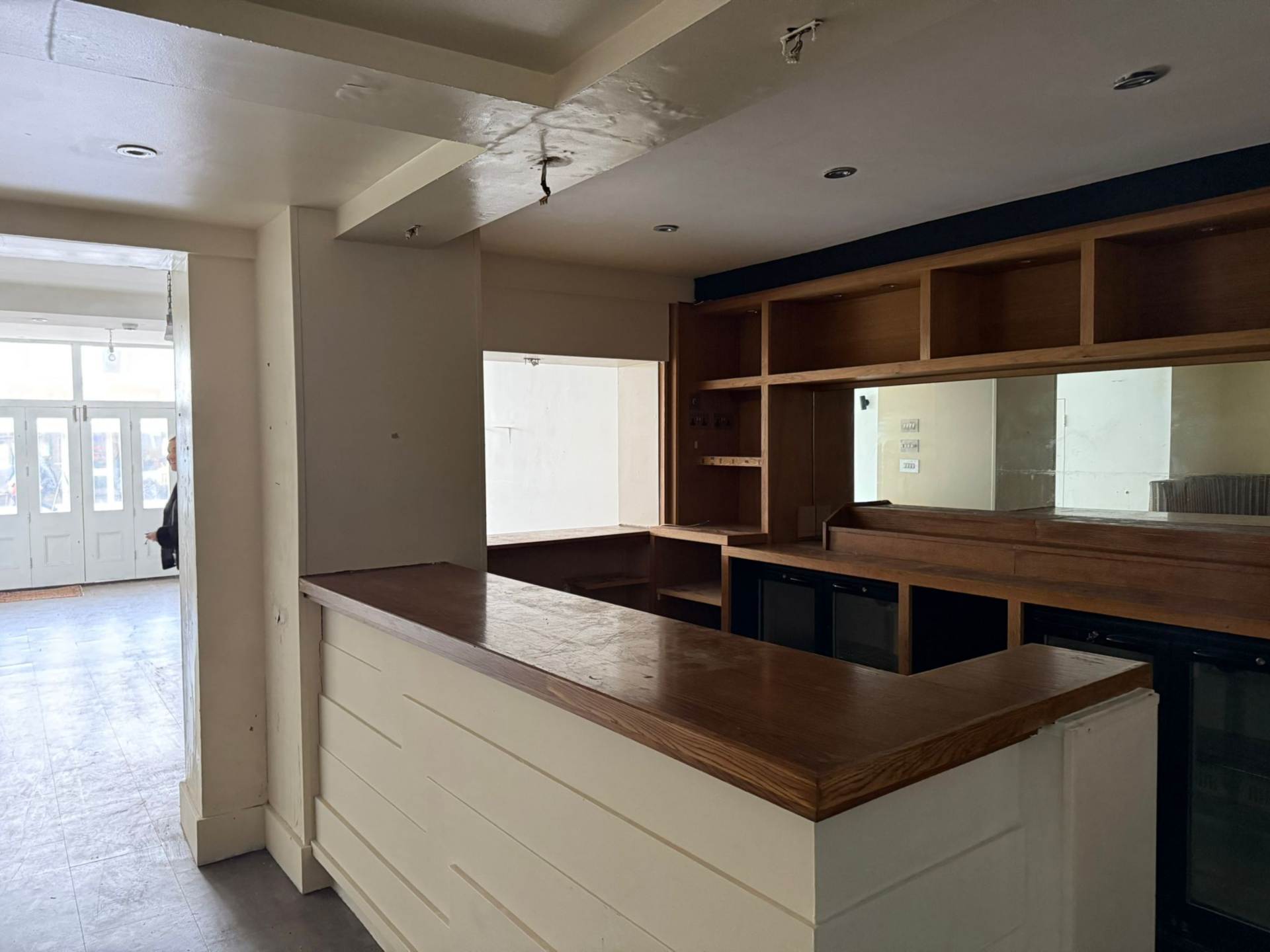 84 Walton Road, East Molesey, Image 6