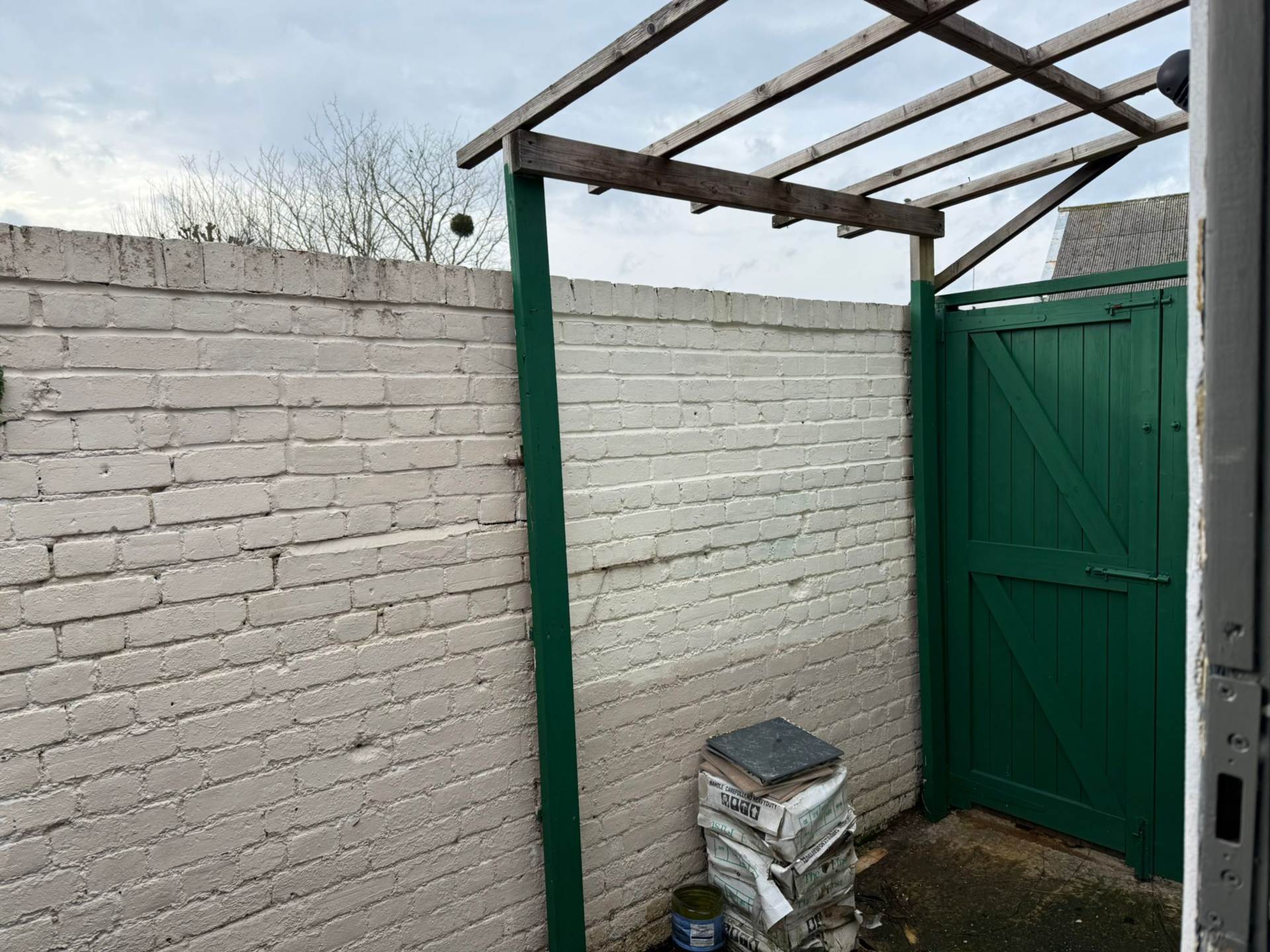 84 Walton Road, East Molesey, Image 7
