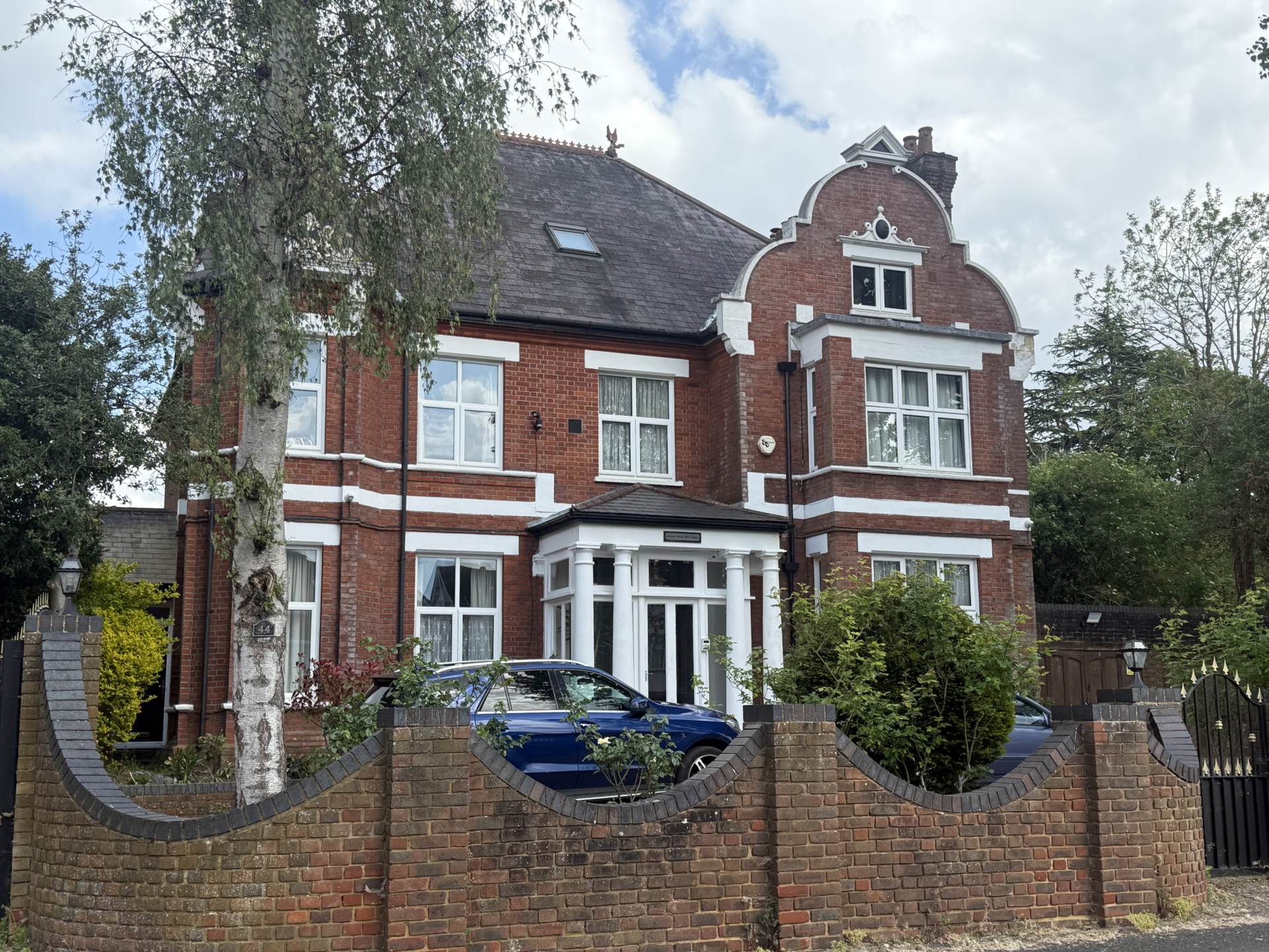 Russell Hill, Purley, Image 1