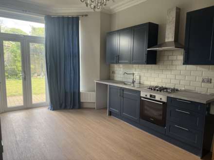 Russell Hill, Purley, Image 2