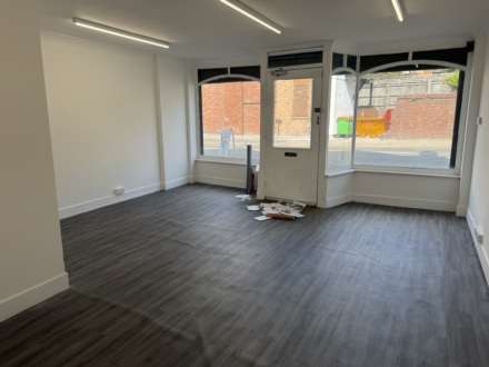 Godstone Road, Whyteleafe, Image 5