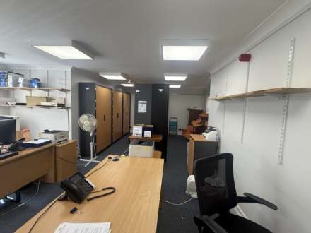 Guildford Street, Chertsey, Image 6