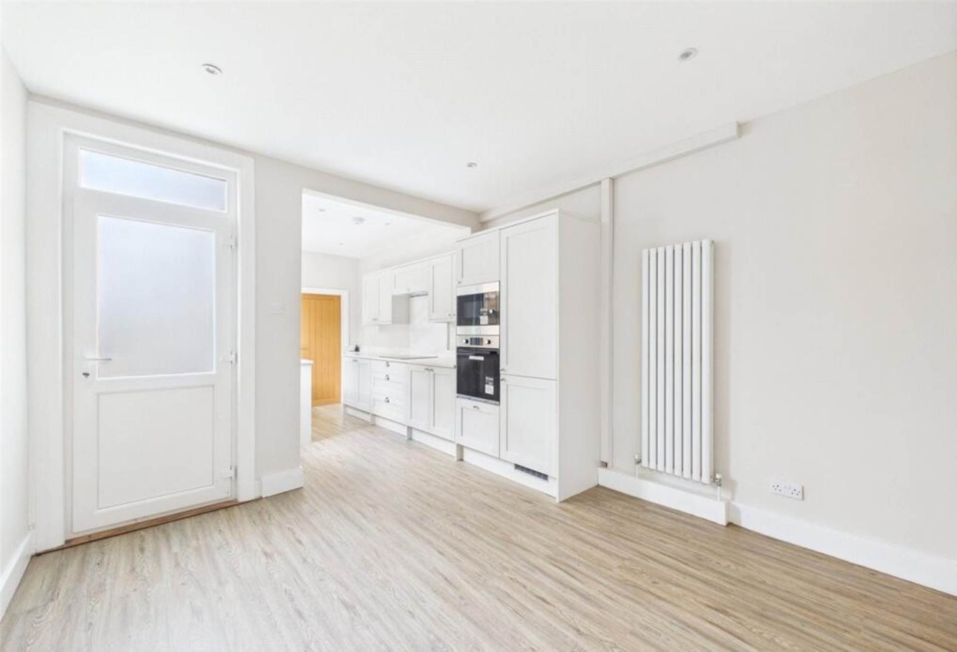 Villiers Road, Kingston Upon Thames, Image 4