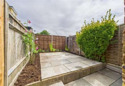 Villiers Road, Kingston Upon Thames, Image 11