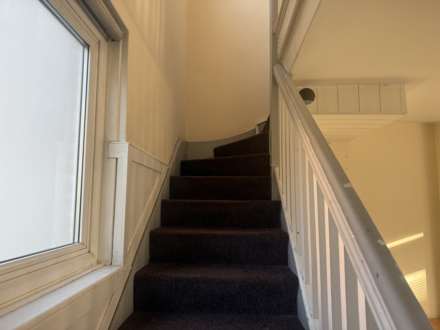 Whytecliffe Road South, Purley, Image 8