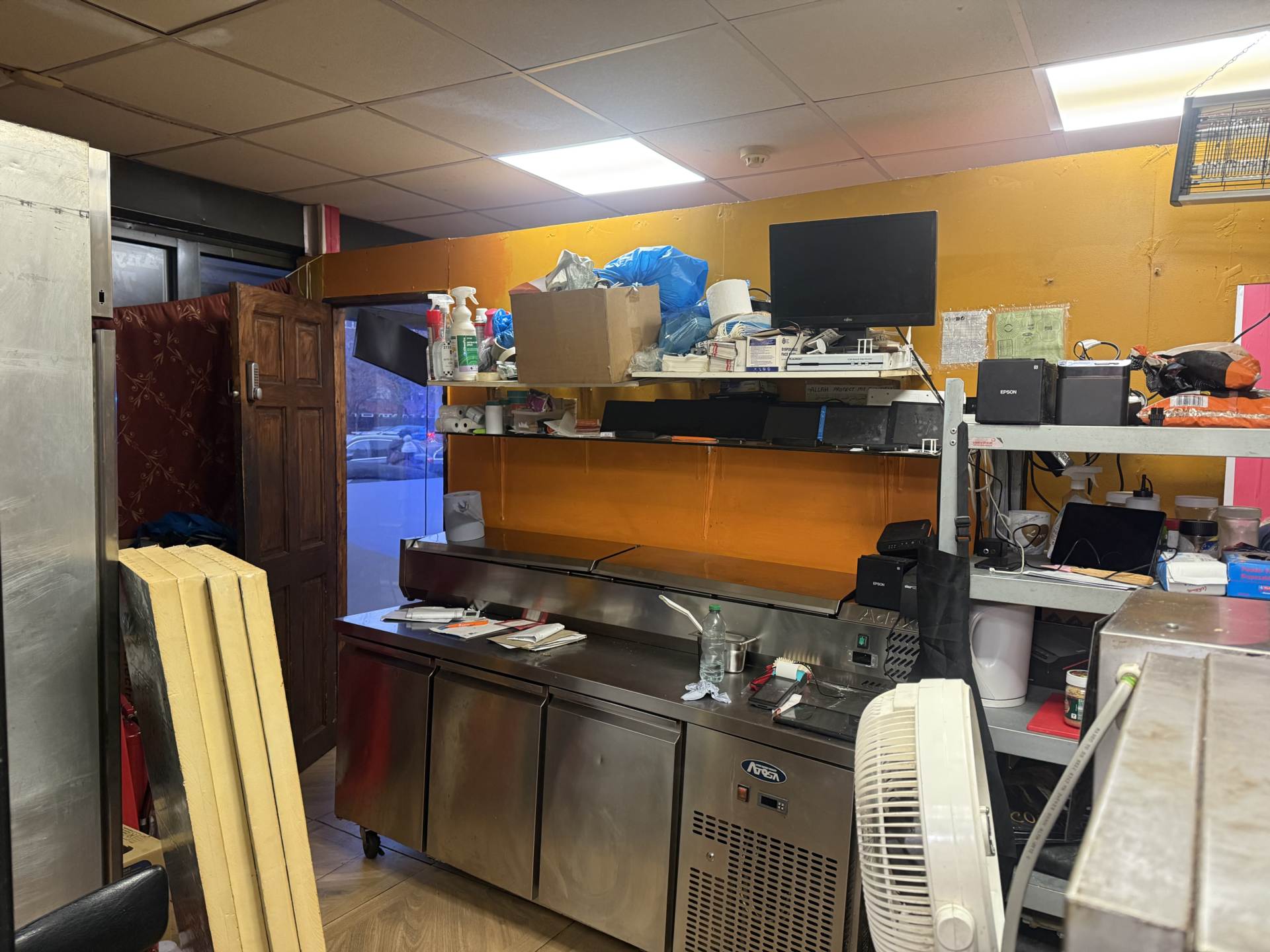 London Road, Mitcham, Image 7