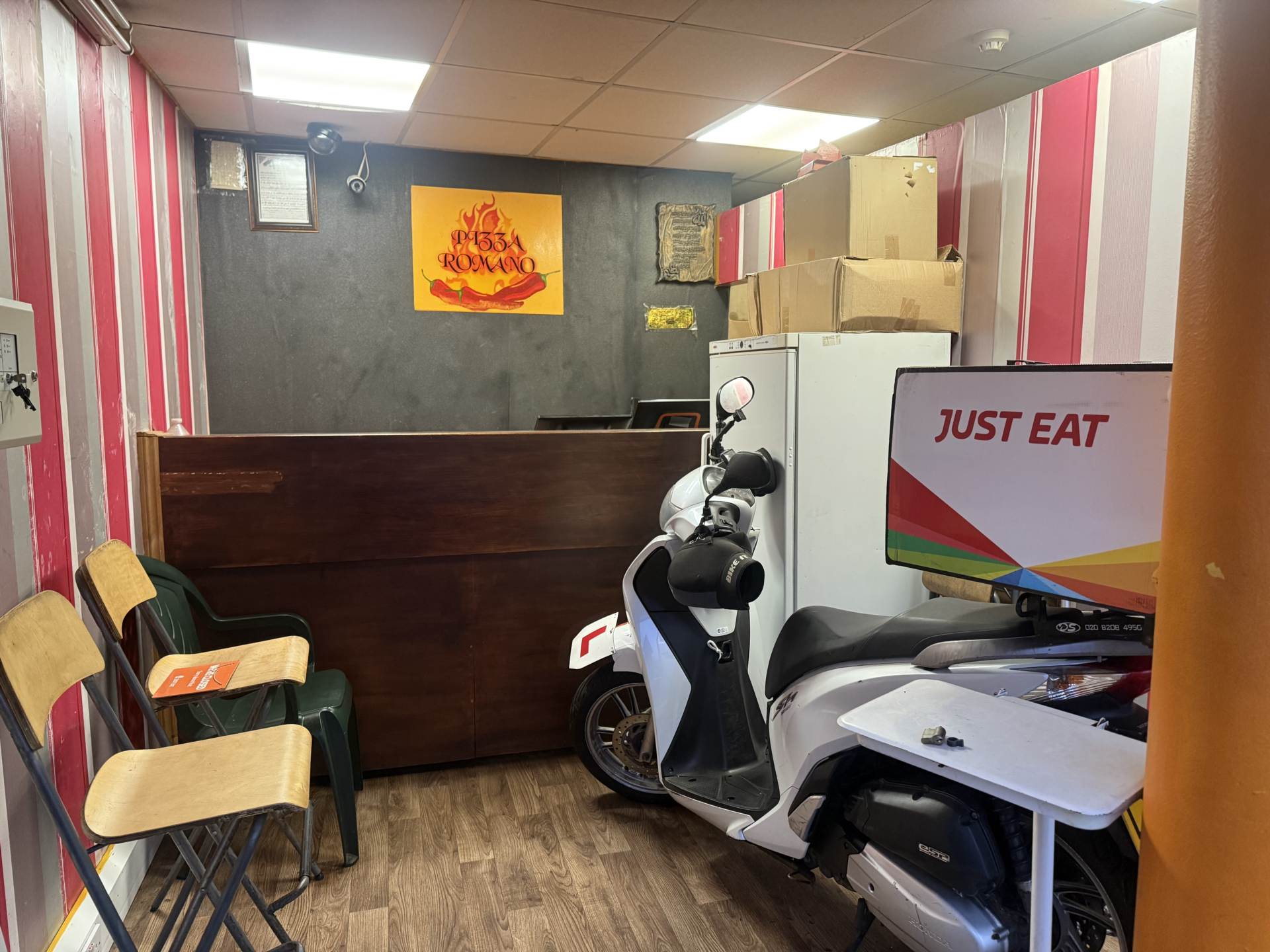 London Road, Mitcham, Image 9