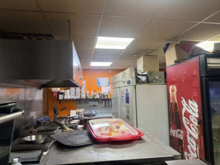 London Road, Mitcham, Image 4