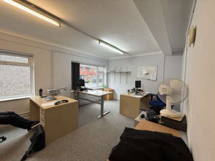 Westway Gardens, Croydon, Image 6