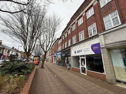 Walton Road, East Molesey, Image 9