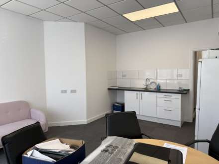 Portland Road, London, Image 3