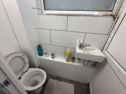 Portland Road, London, Image 5