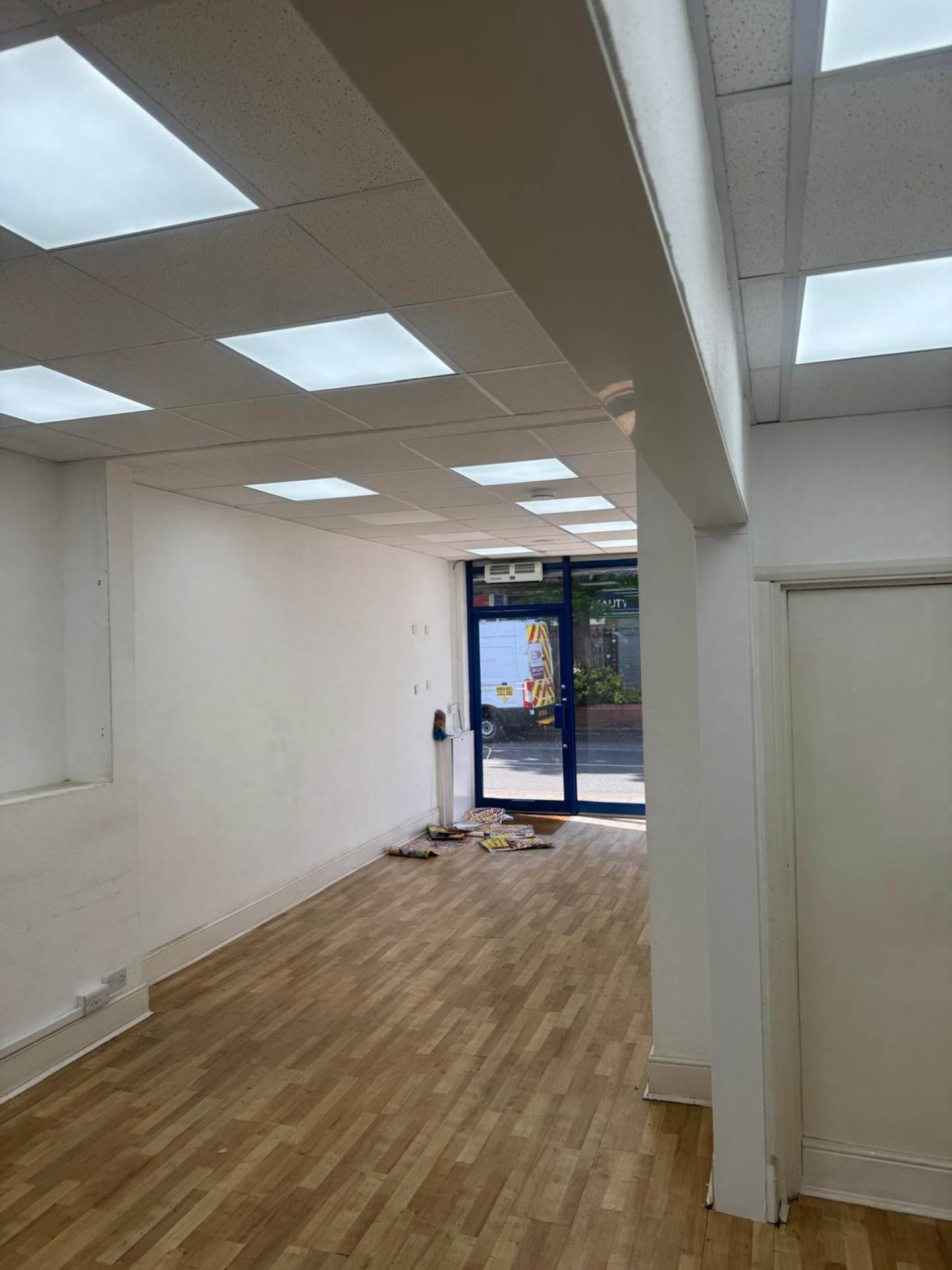 Walton Road, East Molesey, Image 7