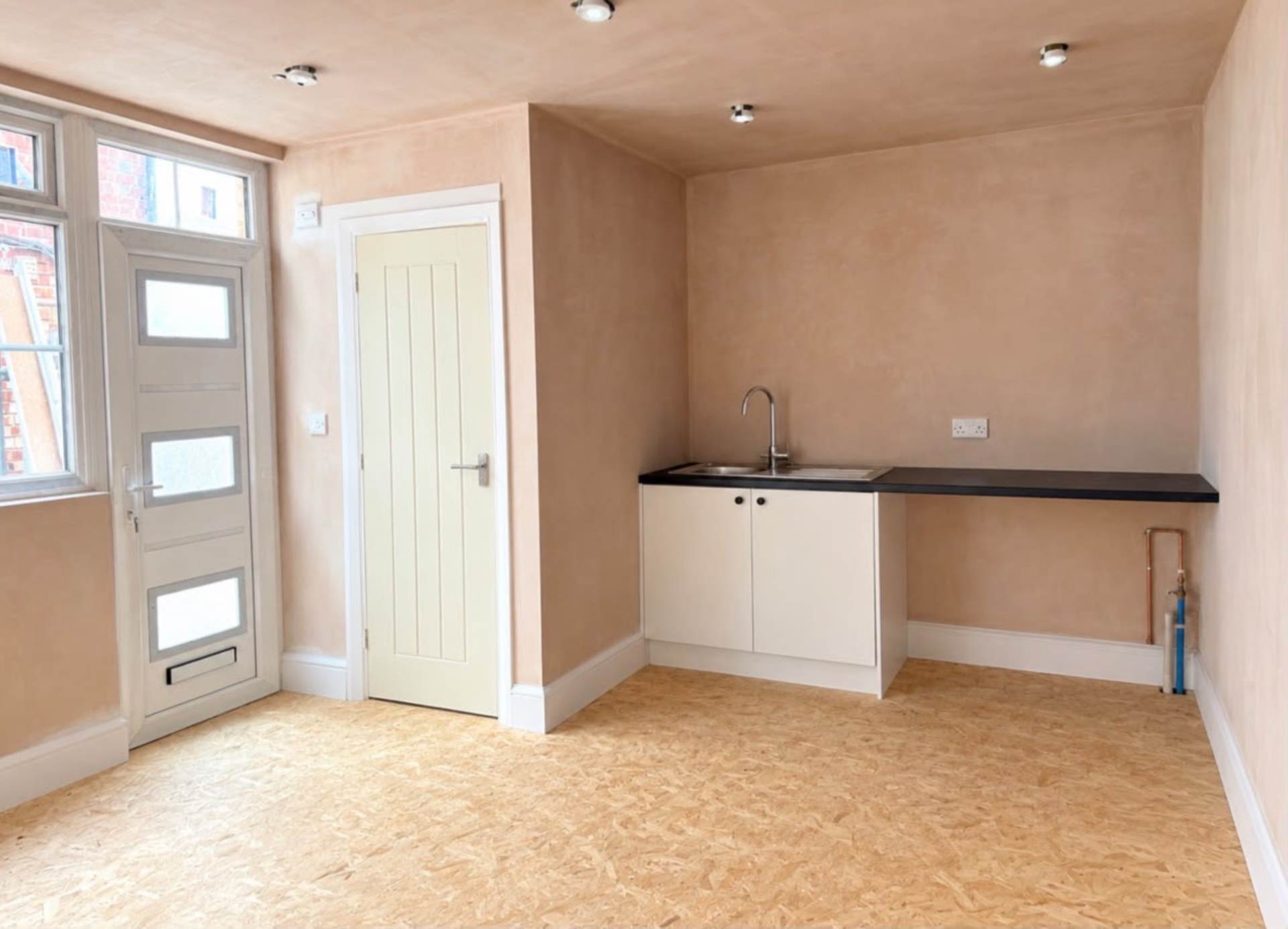 Lower Addiscombe Road, Shirley, Image 5