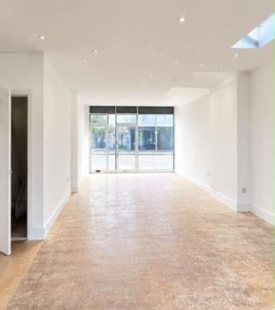 Lower Addiscombe Road, Shirley, Image 2