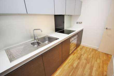 Piccadilly Place, Manchester, Image 5