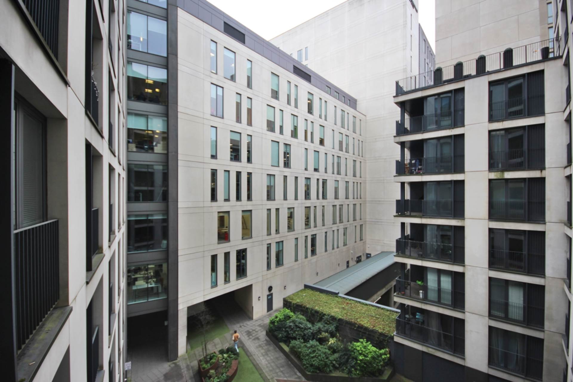 Piccadilly Place, Manchester, Image 8