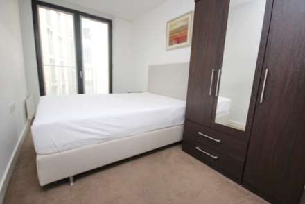 Piccadilly Place, Manchester, Image 4