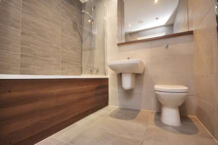 Ordsall Lane, Salford, Image 11