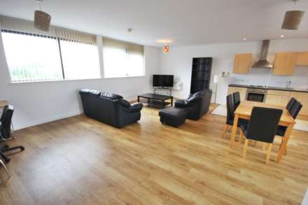 Moss Lane East, Manchester, Image 1
