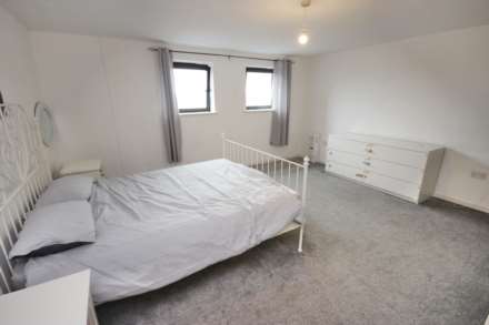 Moss Lane East, Manchester, Image 5