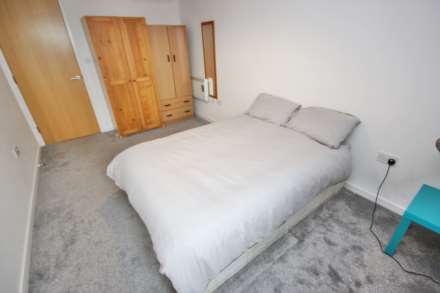Moss Lane East, Manchester, Image 9