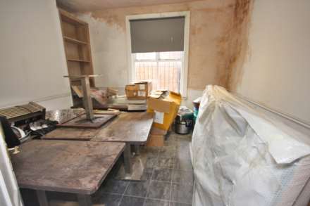 Salford Crescent, Salford, Image 4
