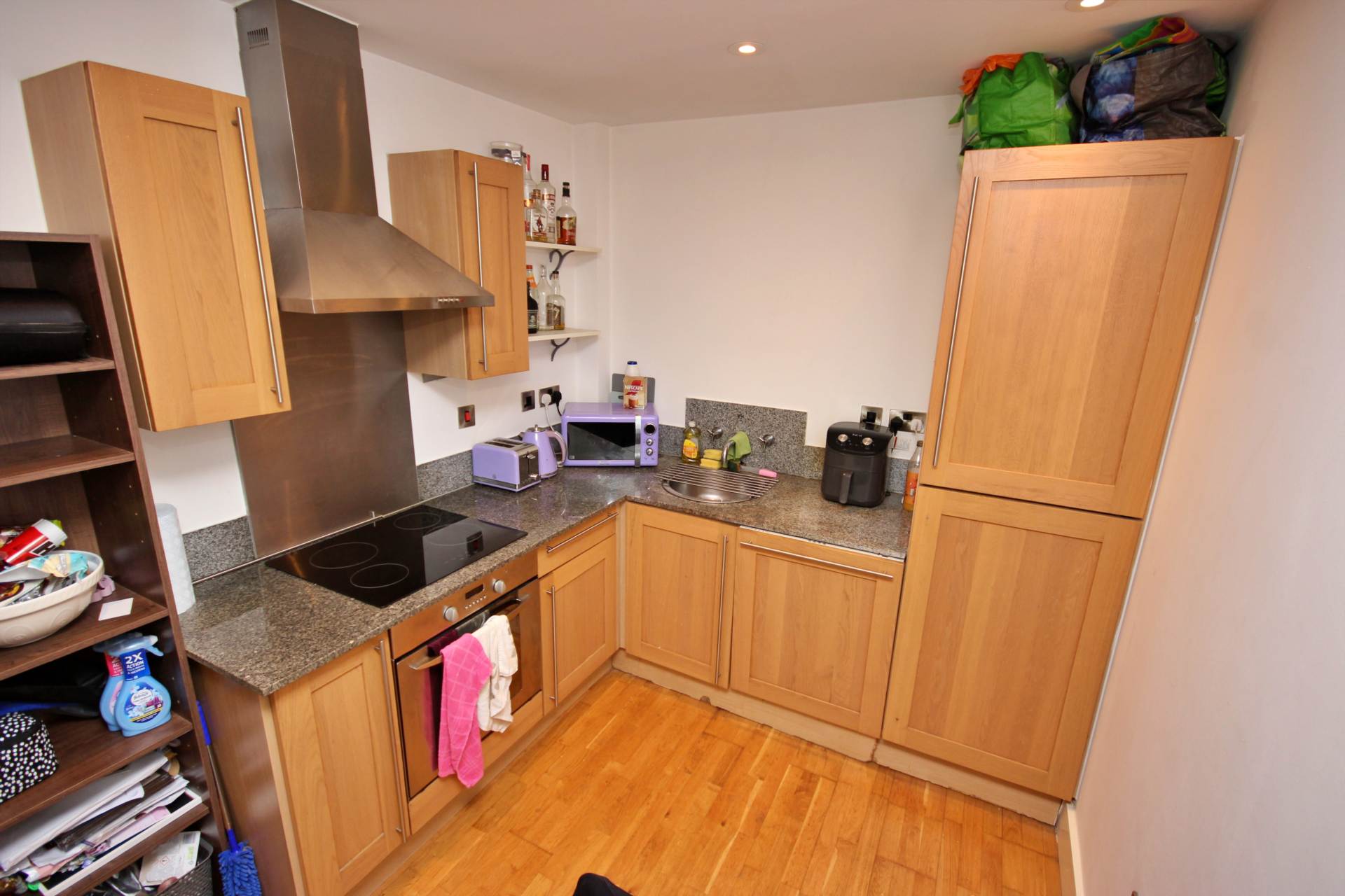 Isaac Way, Manchester, Image 2