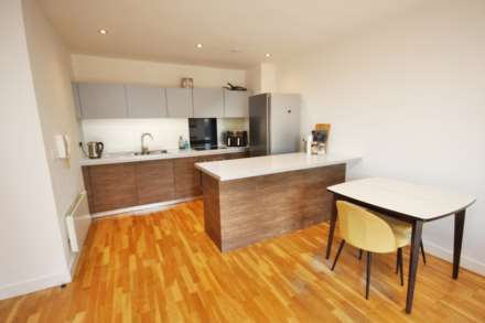 Piccadilly Place, Manchester, Image 6